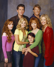 The cast of Reba, that has been saved