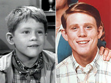 Ron Howard as Opie Taylor and Richie Cunningham