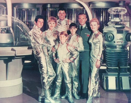 Lost in Space TV show on Netflix: revival of canceled CBS TV show
