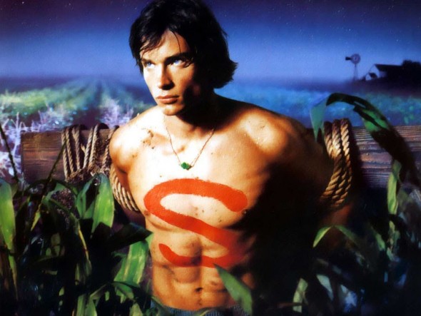 Smallville TV show on the WB and the CW: Tom Welling on reprising role on Supergirl TV show on CBS