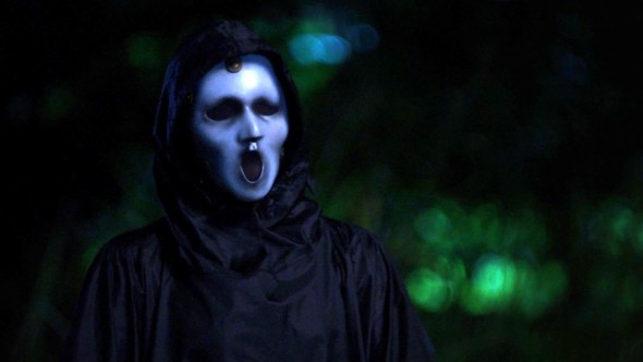 Scream TV show on MTV: season 2 premiere (season 2 canceled or renewed?)