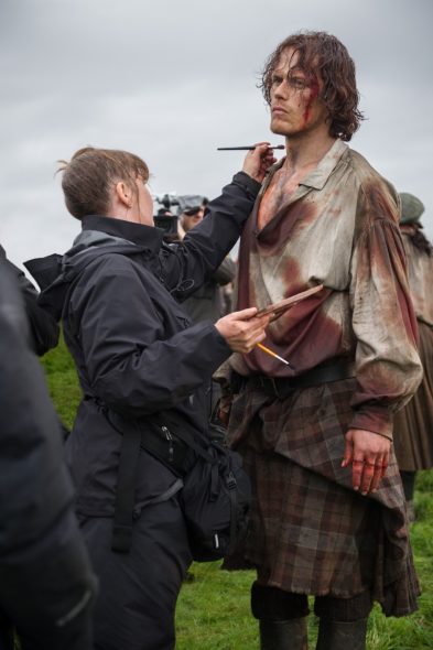 Outlander TV show on Starz: season 3 in production (canceled or renewed?).