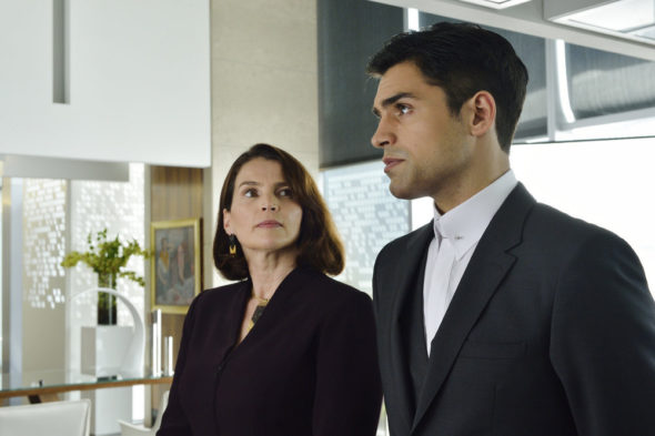 Incorporated TV show on Syfy: season 1 premiere (canceled or renewed?).