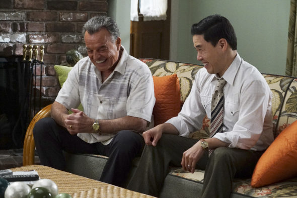 Ray Wise series regular in Fresh off the Boat TV show on ABC: season 3 (canceled or renewed?)