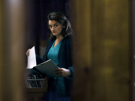 Alison Wright joins Feud TV show on FX: season 1 (canceled or renewed?)