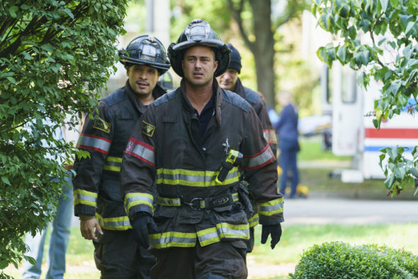 CHICAGO FIRE -- "One Hundred" Episode 508 -- Pictured: (l-r) Joe Minoso as Joe Cruz, Taylor Kinney as Kelly Severide -- (Photo by: Parrish Lewis/NBC)
