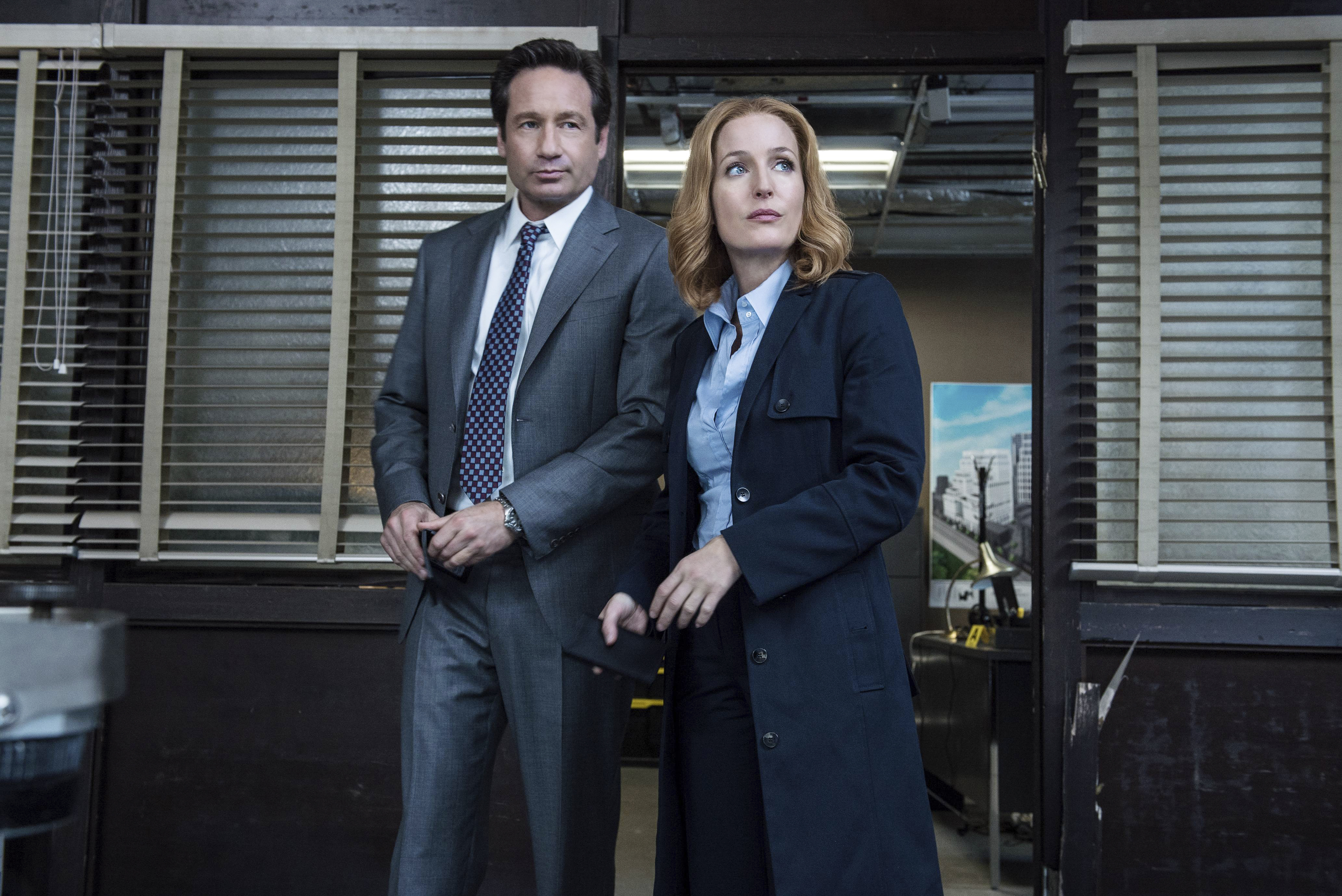 The X Files Season 11 Announcement Expected Soon From Fox Canceled Renewed Tv Shows Tv Series Finale