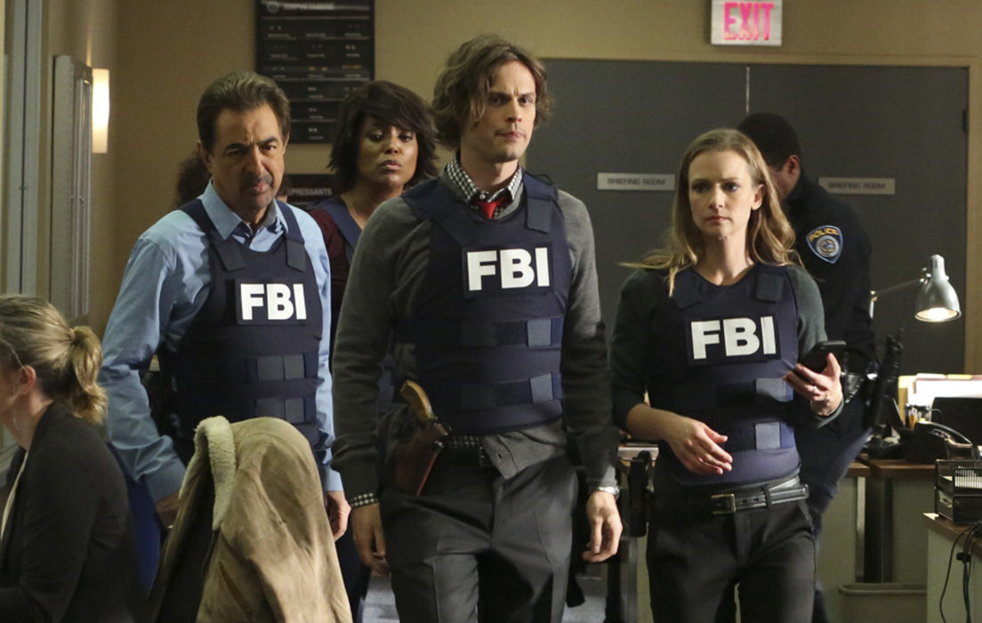Criminal Minds Crime Drama Cbs Tv Series Bau Quantico Logo Fleece Blanket