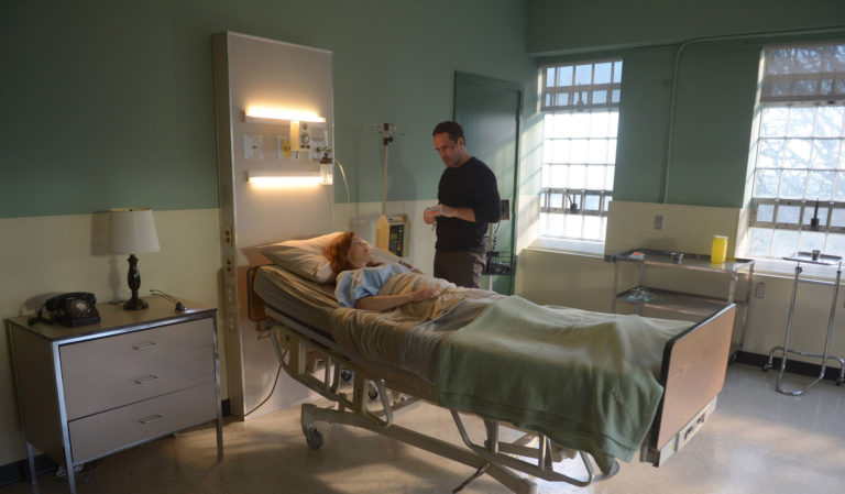 Wayward Pines: Second Season Premiere Photos Released by FOX - canceled ...