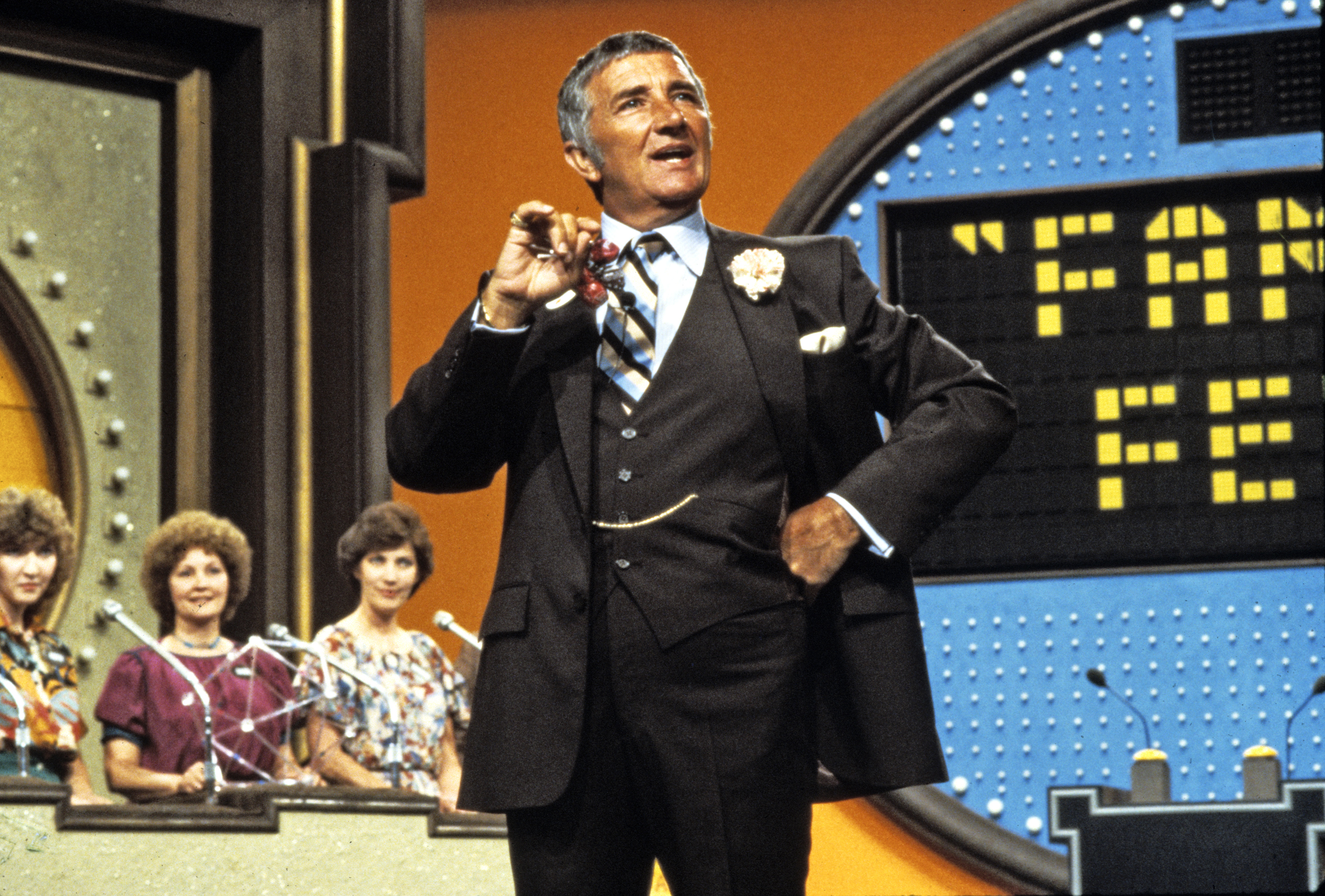 Family Feud: The Richard Dawson Game Show Debuted 40 Years Ago - canceled TV shows ...3000 x 2029