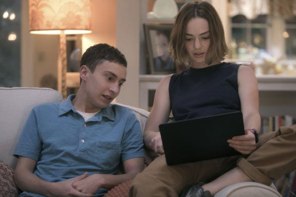 Atypical TV show on Netflix: season 2 renewAtypical TV show on Netflix: season 2 renewal (canceled or renewed?)