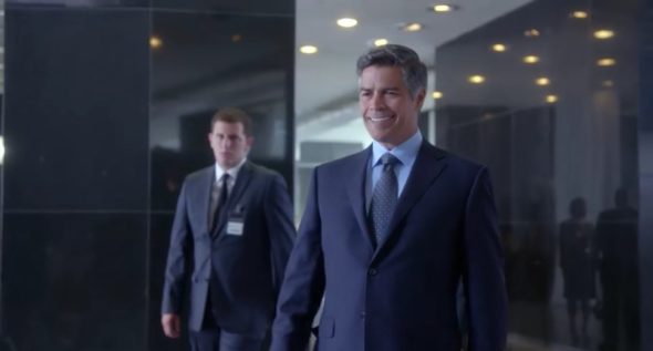 How to Get Away with Murder Esai Morales, Benito Martinez