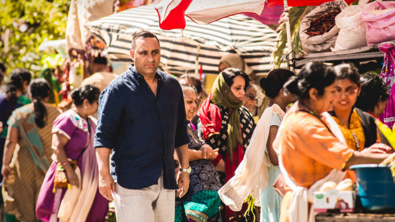 The Indian Detective TV show on Netflix: canceled or renewed?)