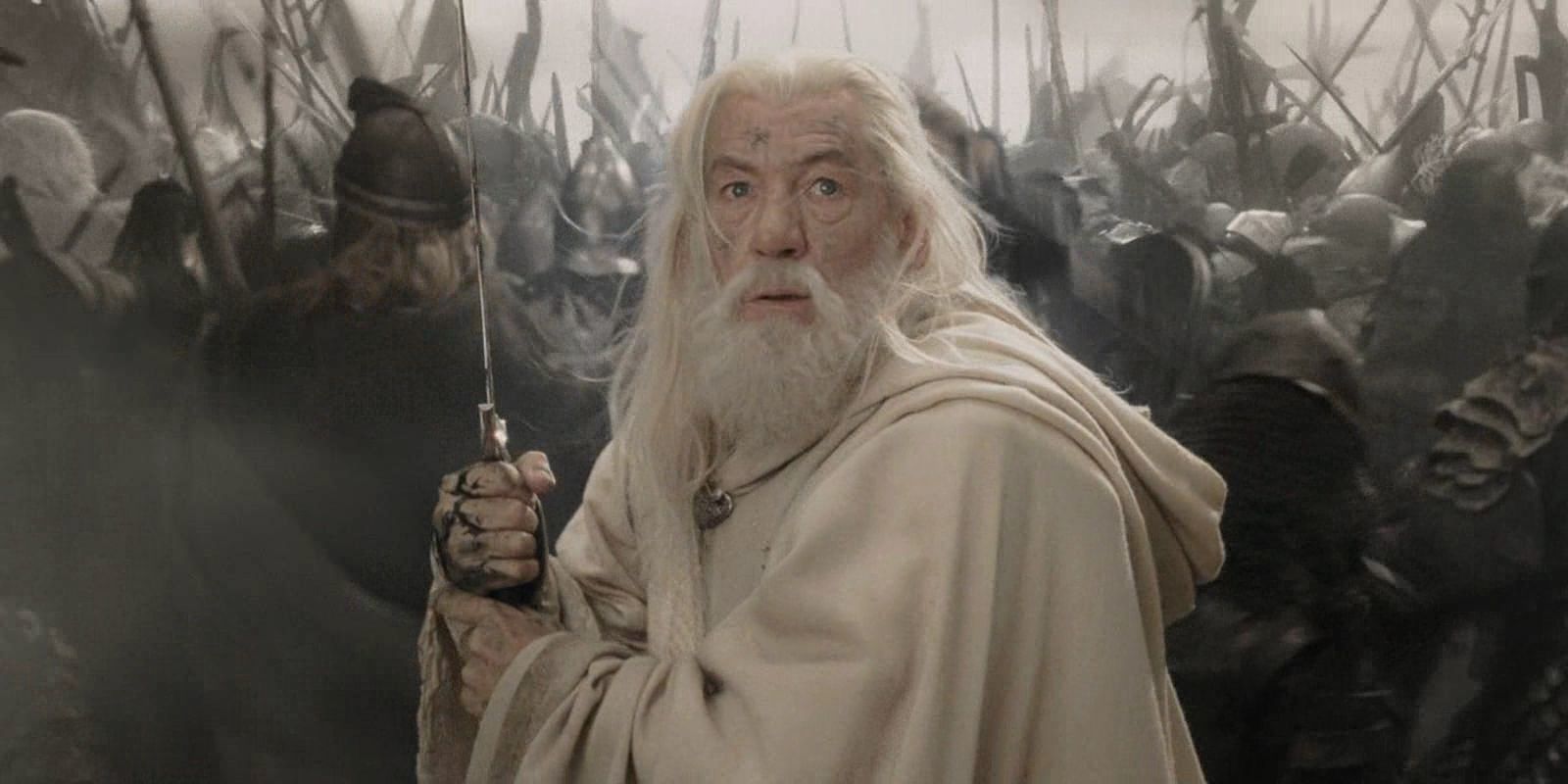 the-lord-of-the-rings-sir-ian-mckellen-wants-to-play-gandalf-in-the