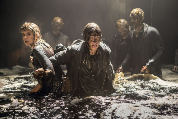 Fear the Walking Dead TV show on AMC: season 4 viewer votes episode ratings (cancel renew season 5?)