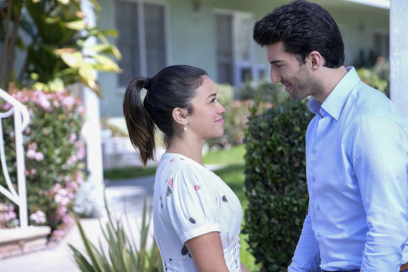 Jane the Virgin TV Show on CW: canceled or renewed?
