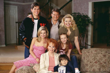 Reba: Season Seven? JoAnna Garcia Swisher Is Ready for a Sitcom Revival ...