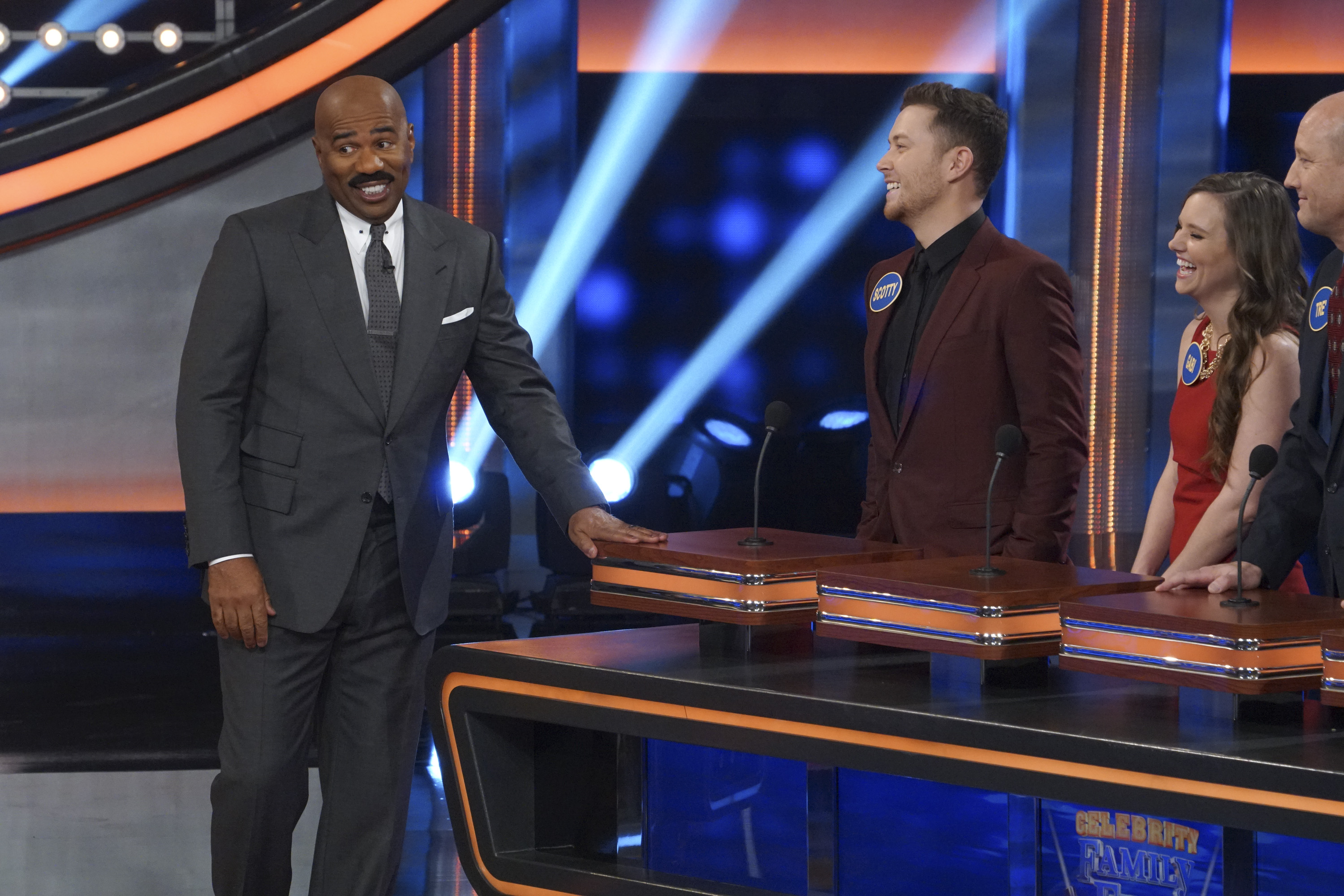 Celebrity Family Feud: Season Five Renewal Announced by ABC - canceled