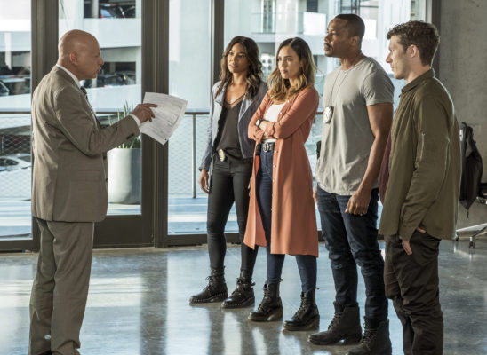 Dosering Romanschrijver koelkast LA's Finest: Season Two Premiere Date Set for Spectrum Police Drama -  canceled + renewed TV shows - TV Series Finale