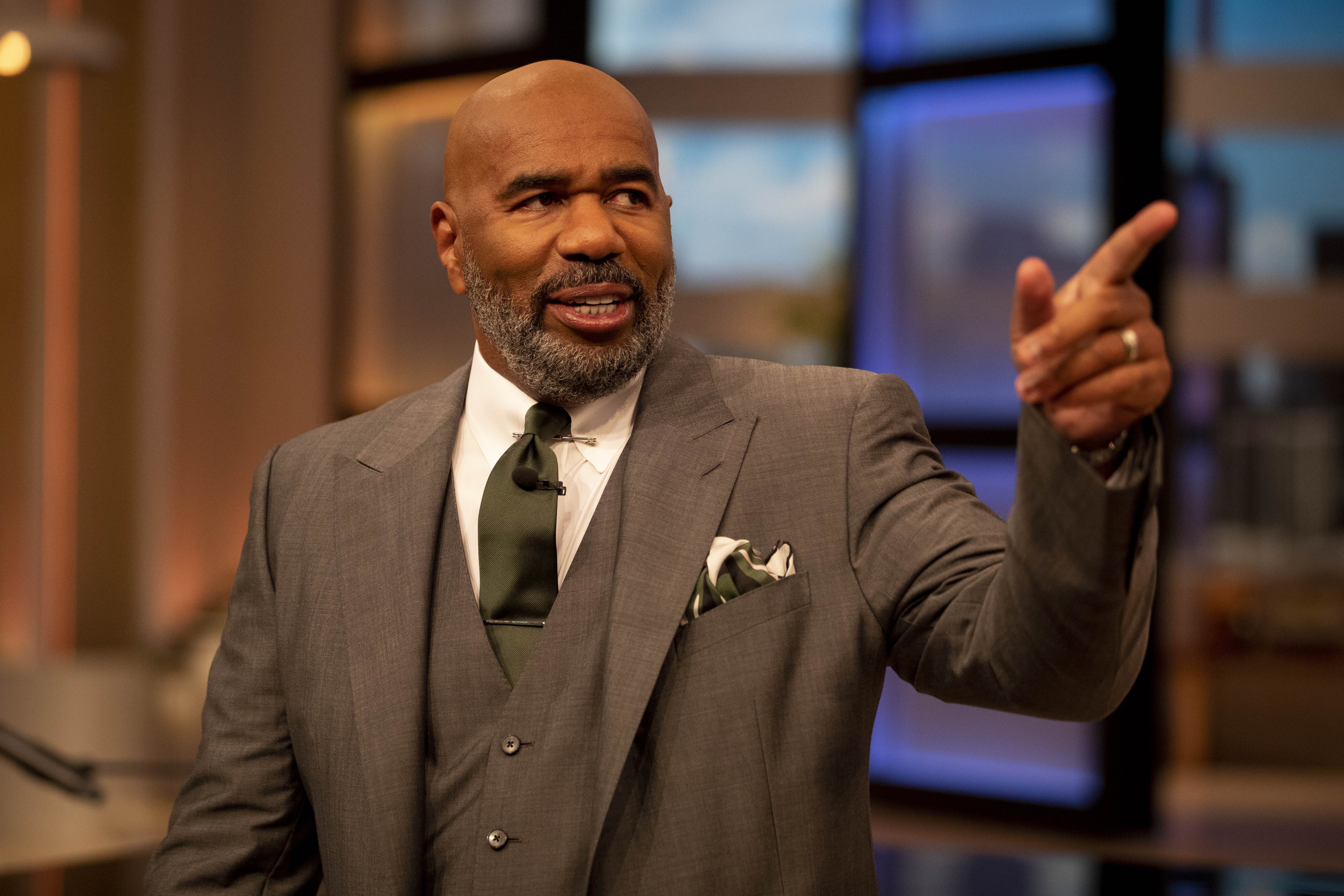 Steve Syndicated Steve Harvey Talk Show Cancelled Canceled Renewed Tv Shows...