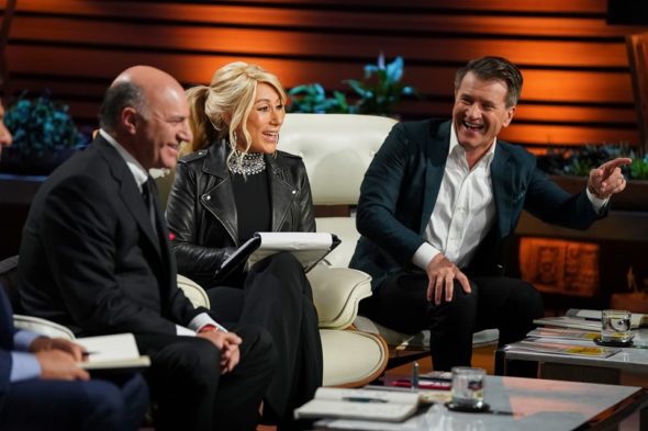 Shark Tank Tv Show On Abc Season 11 Viewer Votes Canceled Renewed Tv Shows Ratings Tv 