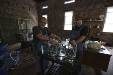 Moonshiners: Season Nine Coming to Discovery Channel - canceled