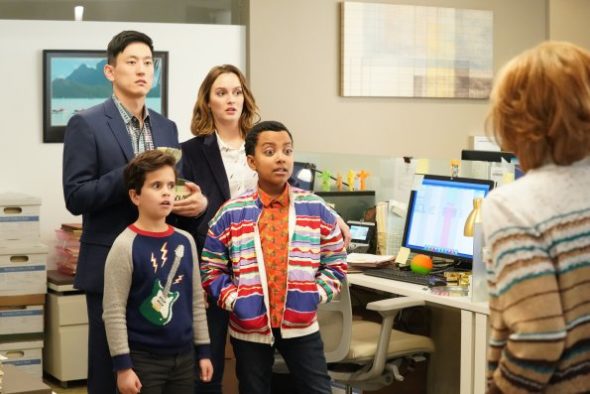 Single Parents TV show on ABC: (canceled or renewed?)