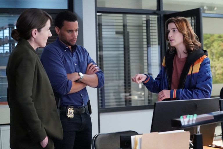 Stumptown: Season Two; Cobie Smulders TV Series Renewed by ABC ...