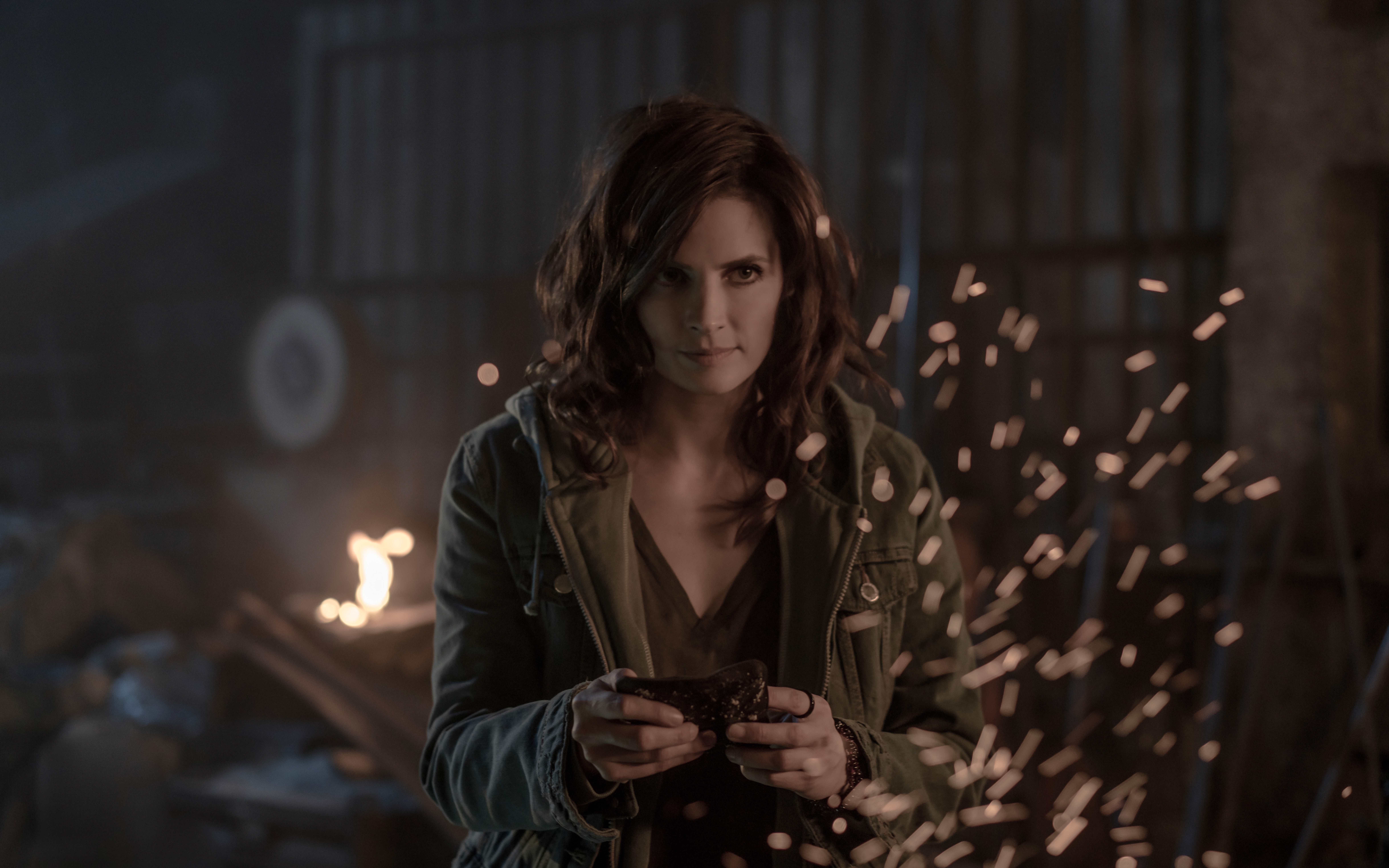 Absentia TV show on Amazon Prime: canceled or renewed for season 4?