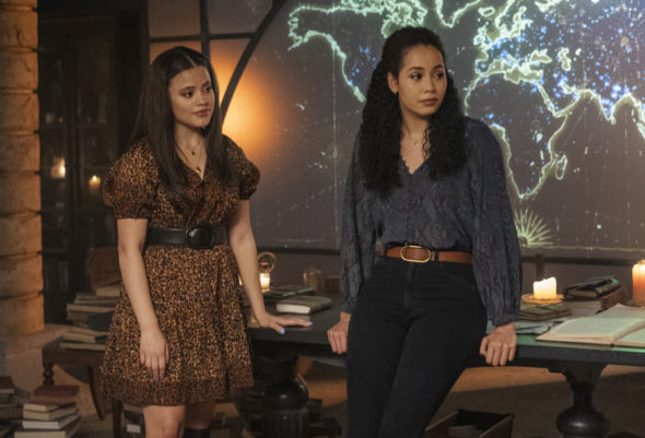 Charmed TV show on The CW: canceled or renewed for season 4?