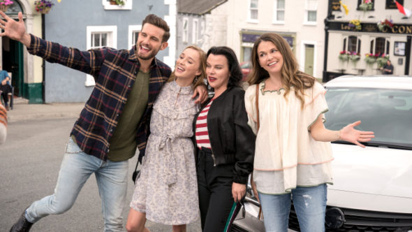 Younger TV show on Paramount+: (canceled or renewed?)