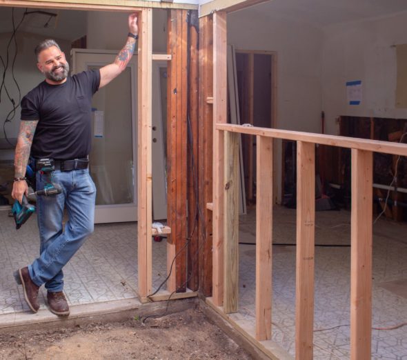 #Renovation Impossible: HGTV Announces New Series Starring Russell J. Holmes