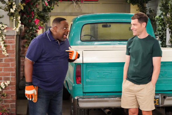 The Neighborhood TV show on CBS: canceled or renewed for season 6?