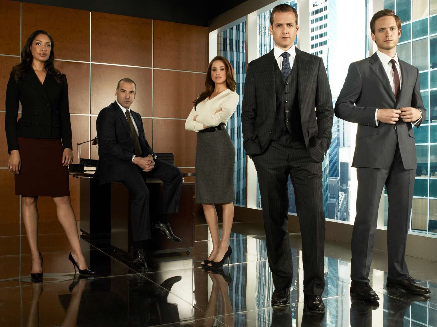 #Suits: Season 10? Series Executive Producer on the Possibility of a Reunion