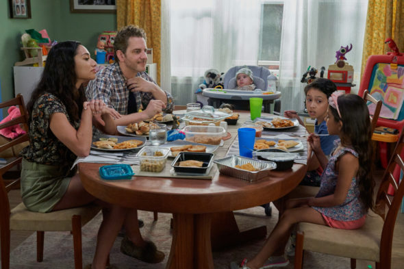Children Ruin Everything TV show on The CW: canceled or renewed for season 4?