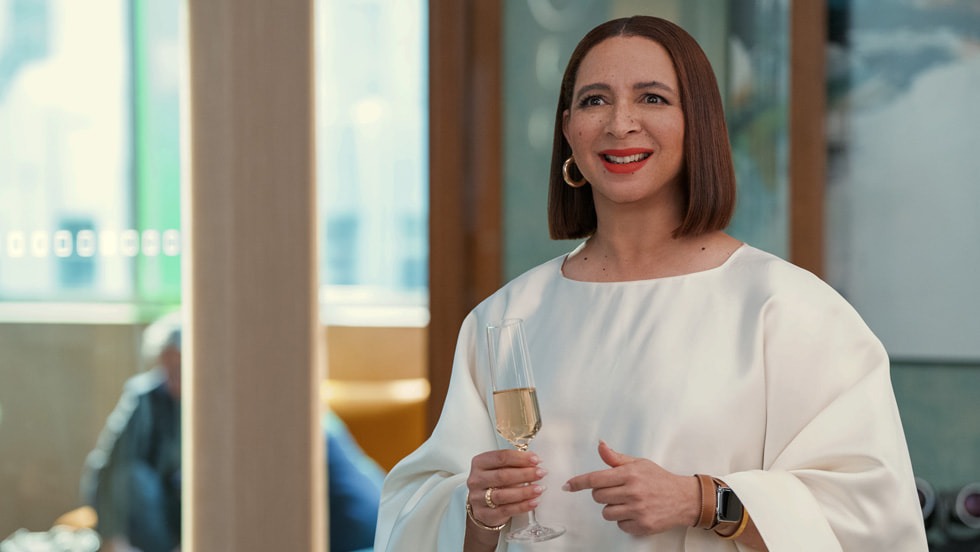 #Loot: Season Two of Maya Rudolph Comedy Series Coming to Apple TV+ in April (Photos)