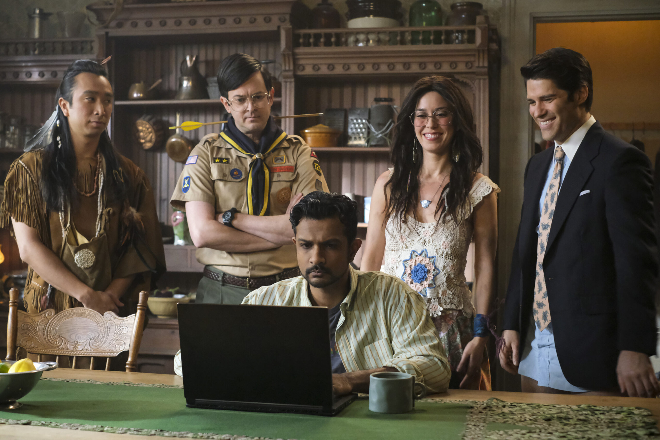 #Ghosts: Season Four Early Renewal; Popular CBS Comedy Returning for 2024-25