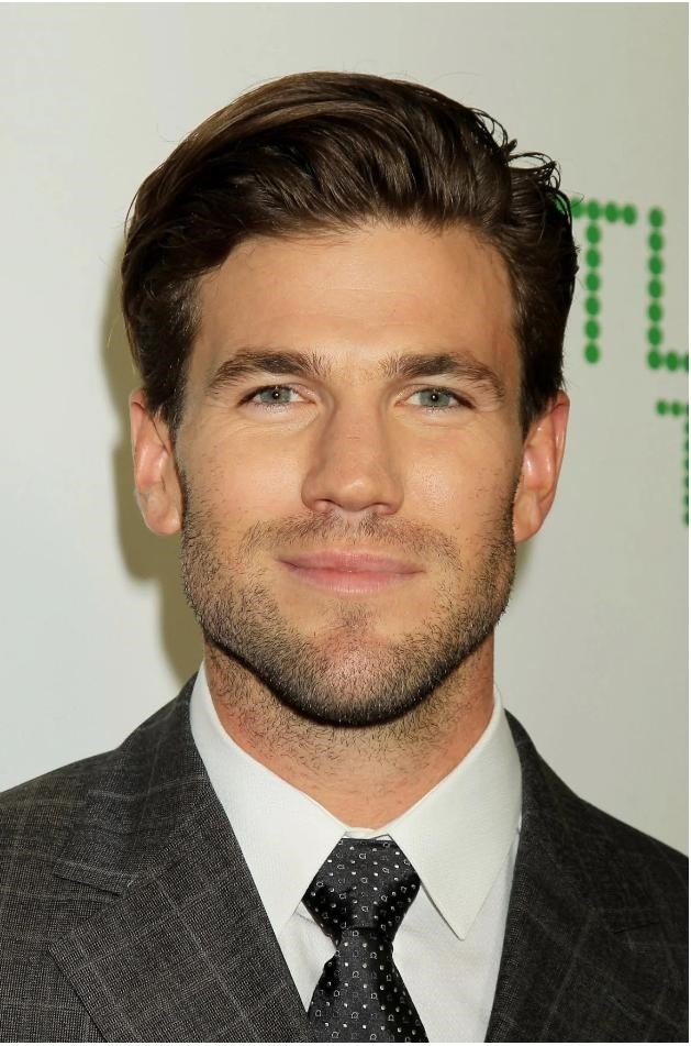 #NCIS: Origins: Austin Stowell to Play Gibbs in New CBS Prequel Series
