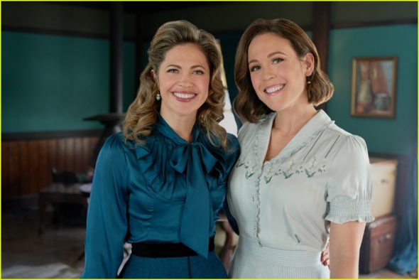 When Calls the Heart TV show on Hallmark Channel: canceled or renewed for season 12?