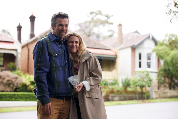 #Colin from Accounts: Paramount+ Releases First-Look Photos and Premiere Dates for Romantic Comedy Series