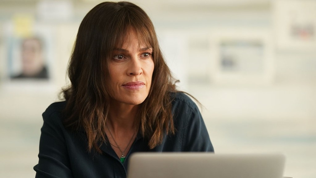 #Yellowjackets: Season Three; Hilary Swank Joins Dark Drama Series on Showtime