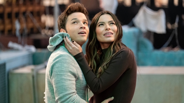 #iCarly: Miranda Cosgrove Says Resolution for Cancelled Paramount+ Series in the Works