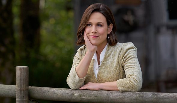 When Calls the heart TV show on Hallmark Channel: canceled or renewed for season 13?