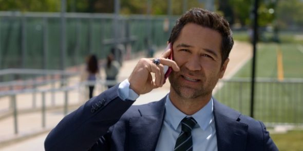 The Lincoln Lawyer TV show on Netflix: (canceled or renewed?)