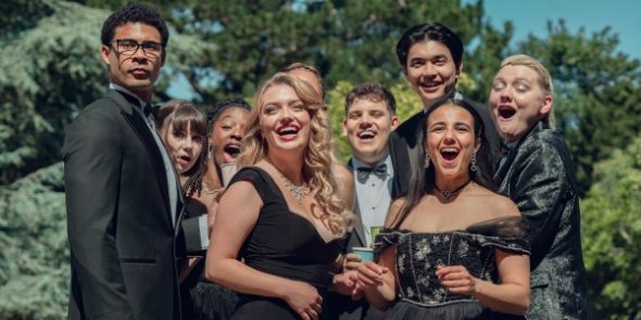 Heartstopper TV show on Netflix: canceled or renewed?