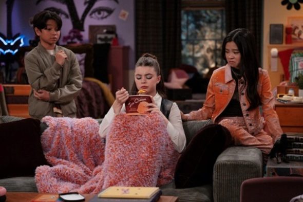 Vampirina Teenage Witch TV Show on Disney Channel: canceled or renewed?