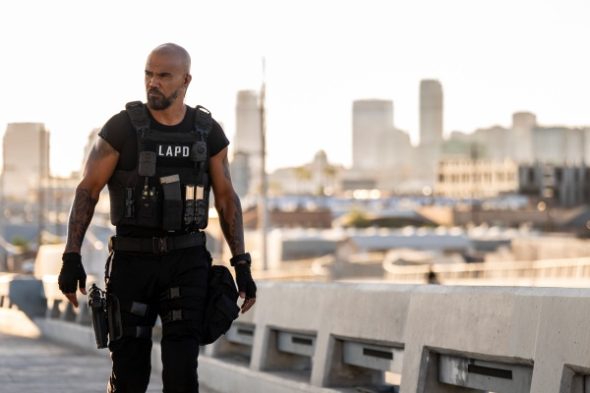 SWAT Exiles TV Show on Starz: canceled or renewed?